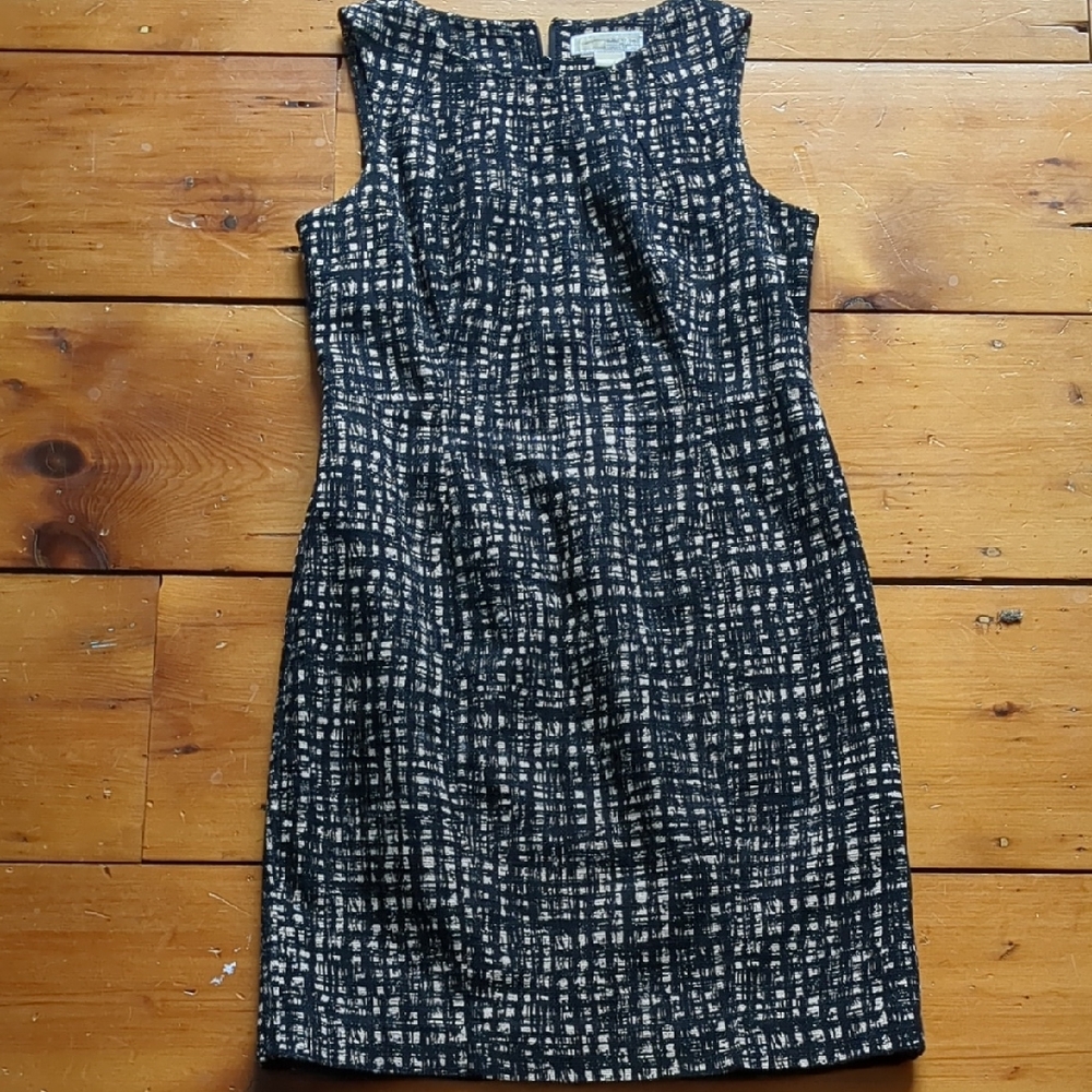 MICHAEL Kors Black and White Sheath Dress Sz 10